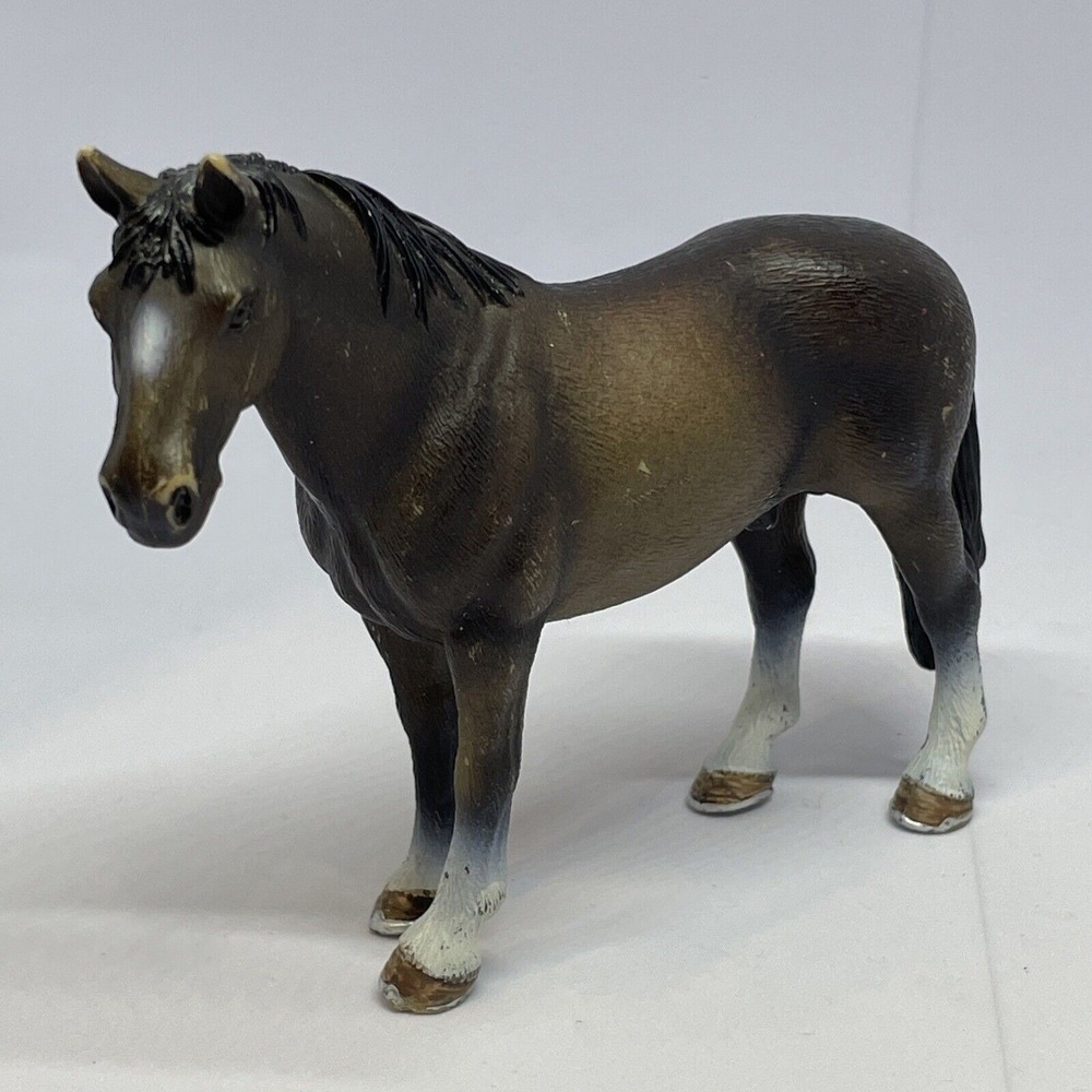 Schleich Brown Horse Figurine 2008 White Socks Black Mane Collectible Toy
